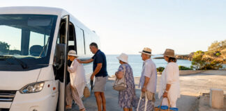 Φιλοθέη–Ψυχικό: Έως 28 Αυγούστου τα δωρεάν θαλάσσια μπάνια Συμμετέχοντες σε δημοτικό πρόγραμμα επιβιβάζονται σε λεωφορείο για πρωινή μετάβαση στην παραλία