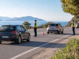 Ιόνιο: 1.578 παραβάσεις σε 4.858 τροχονομικούς ελέγχους Στοχευμένος τροχονομικός έλεγχος σε ασφαλή παραλιακό δρόμο ελληνικού νησιού
