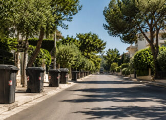 Λυκόβρυση: Στενώσεις στην Αθηνών-Λαμίας έως 1 Σεπτεμβρίου Δρόμος με οργανωμένη κυκλοφορία και καθαρό οδόστρωμα σε βόρειο προάστιο