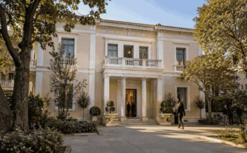 Μαρούσι: Η αποκατεστημένη Βίλα Λουμίδη επιστρέφει ως πολιτιστικός χώρος Αποκατεστημένη νεοκλασική βίλα που λειτουργεί ως πολιτιστικός χώρος στο Μαρούσι