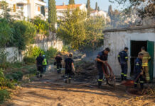 Νέα Πεντέλη: Έσβησε εστία φωτιάς κοντά στο ρέμα Παναγούλη Πυροσβεστικές και δημοτικές δυνάμεις μετά την κατάσβεση εστίας κοντά σε κατοικημένη περιοχή