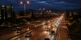 Αττική: 14 νεκροί και 397 τραυματίες σε 346 τροχαία τον Αύγουστο Βραδινή κυκλοφορία οχημάτων σε κεντρικό οδικό άξονα της Αττικής