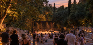 Χαλάνδρι: Έκλεισε ο κύκλος του Φεστιβάλ Ρεματιάς 2026 Υπαίθριο θέατρο μέσα σε καταπράσινη ρεματιά μετά την ολοκλήρωση πολιτιστικής βραδιάς