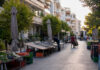 Γαλάτσι: Σε Καραϊσκάκη και Πλάτωνος μεταφέρονται οι δύο λαϊκές αγορές Πάγκοι και κιβώτια προϊόντων σε δρόμο που προετοιμάζεται για τη λειτουργία λαϊκής αγοράς