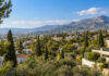 Καιρός στην Αττική 9/9: Έως 29°C στα βόρεια, βοριάς και Red Code Ηλιόλουστη θέα των πράσινων βορείων προαστίων με την Πεντέλη και λίγες νεφώσεις