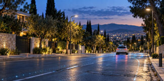Κηφισιά: Το SafeRoadMap χαρτογραφεί δρόμους και φωτισμό Δημοτικό όχημα καταγράφει ψηφιακά την κατάσταση δρόμου και φωτισμού στην Κηφισιά