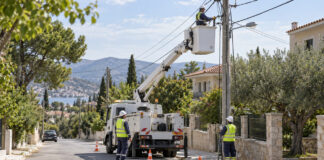 Νέα Πεντέλη: Διακοπή ρεύματος σήμερα 10:00–13:00 σε δεκάδες δρόμους Συνεργείο ηλεκτρικού δικτύου εργάζεται με καλαθοφόρο σε κατοικημένη περιοχή