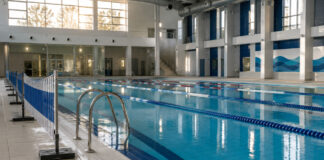 Μελίσσια: Προσωρινά εκτός λειτουργίας η πισίνα στο ΔΑΚ Εσωτερική πισίνα δημοτικού κολυμβητηρίου με διαδρομές και προσωρινό προστατευτικό φράγμα