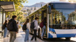&Phi;&omicron;&iota;&tau;&eta;&tau;έ&sigmaf; &epsilon;&pi;&iota;&beta;&iota;&beta;ά&zeta;&omicron;&nu;&tau;&alpha;&iota; &sigma;&epsilon; &delta;&eta;&mu;&omicron;&tau;&iota;&kappa;ό &pi;&omicron;ύ&lambda;&mu;&alpha;&nu; &sigma;&epsilon; &pi;&rho;&omega;&iota;&nu;ή &sigma;&tau;ά&sigma;&eta; &tau;&eta;&sigmaf; &Alpha;&gamma;ί&alpha;&sigmaf; &Pi;&alpha;&rho;&alpha;&sigma;&kappa;&epsilon;&upsilon;ή&sigmaf;