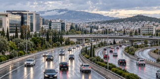 Αττική: Ομαλή η κυκλοφορία σε Κηφισίας, Κηφισό και Αττική Οδό Ομαλή ροή οχημάτων σε σύγχρονο οδικό άξονα της Αττικής μετά τη βροχή