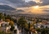 Καιρός στην Αττική 17/10: Πρωινές βροχές και βελτίωση από νωρίς Βροχερό πρωινό στα βόρεια προάστια με τον ουρανό να ανοίγει πάνω από την Αττική