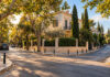 Κηφισιά: Μέτρα κατά της στάθμευσης στη συμβολή Κύπρου και Κιθαιρώνος Δεντροφυτεμένη αστική διασταύρωση στην Κηφισιά με ελεύθερο οπτικό πεδίο