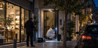 Νέα Φιλαδέλφεια–Νέα Χαλκηδόνα: Οκτώ διαρρήξεις σε σπίτια και καταστήματα Έλεγχος εισόδου κατοικίας και καταστήματος μετά από περιστατικό διάρρηξης