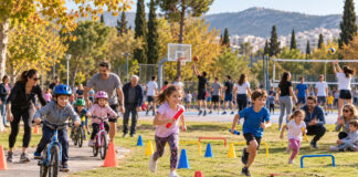 Παπάγος: Μια ημέρα αθλητισμού και οικογένειας στον «Φοίβο» Οικογένειες συμμετέχουν σε ποδηλατικές και αθλητικές δραστηριότητες σε καταπράσινο αστικό πάρκο